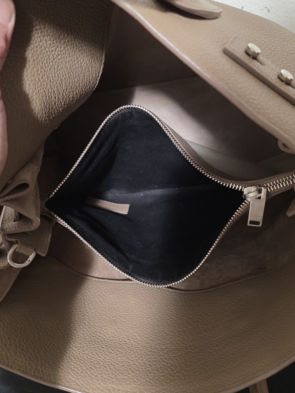 Saint Laurent Taupe Leather Tote Bag - Picture 14 of 16